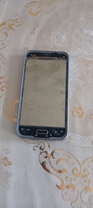 Смартфон телефон