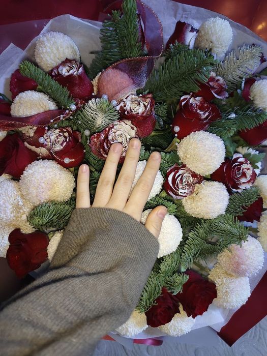 Букеты тараз пышные