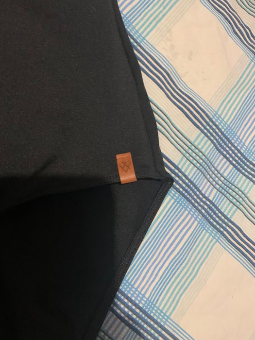 Боди-блуза с гол гръб