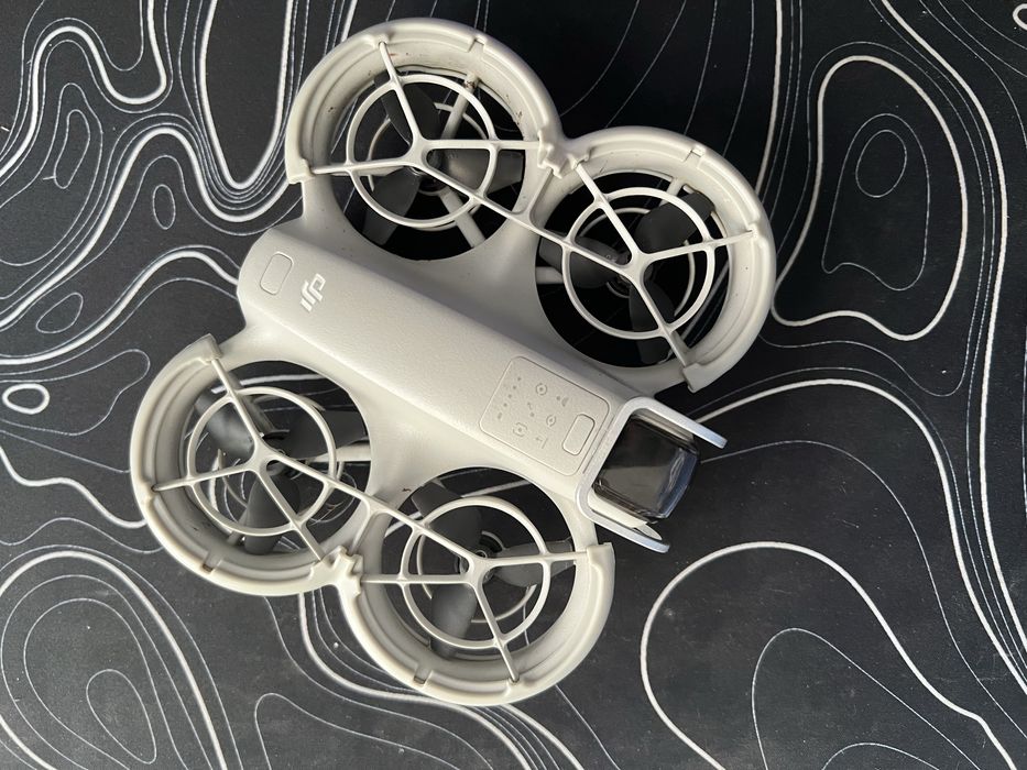 Дрон DJI Neo, fly more combo