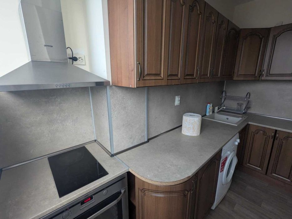 Дава се под наем Тристаен апартамент в Варна, Окръжна болница - 78 кв.м за 598.23 € - Снимка #3