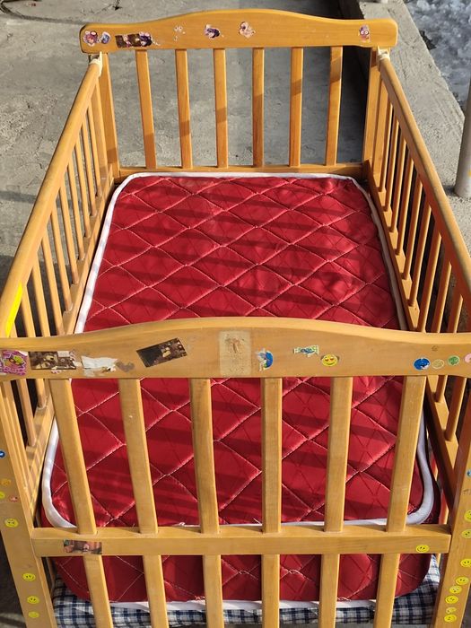 Продам детскую манеж