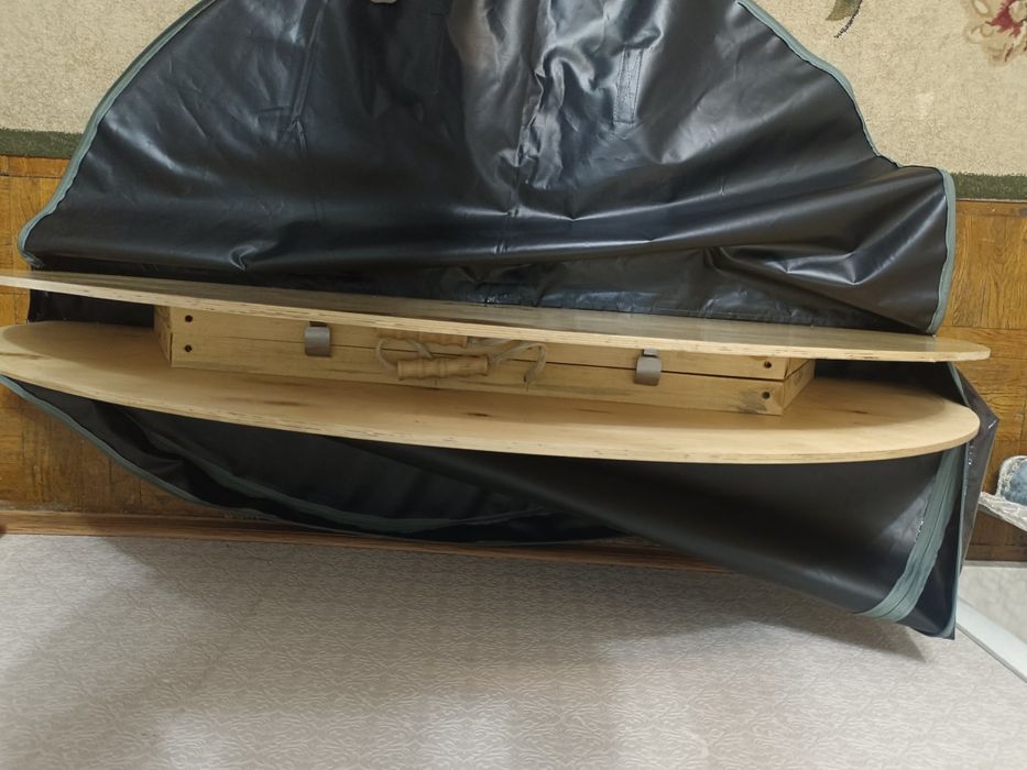 Круглый стол складной