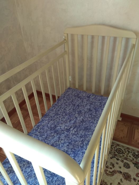 Манеж детский продам