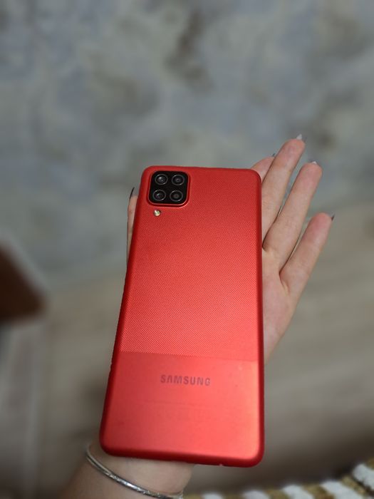 Продам samsung A12
