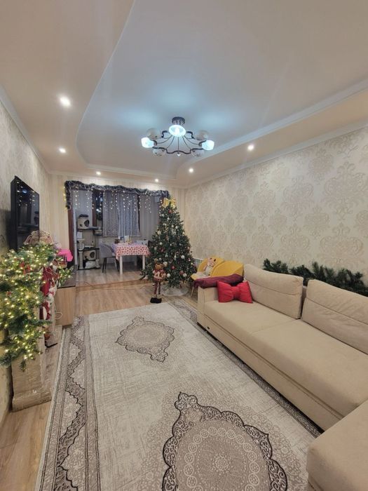 Максим Горький 3/3/4 метро БИЙ