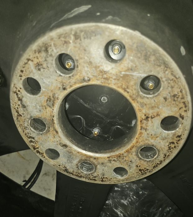 Джанти с гуми 22