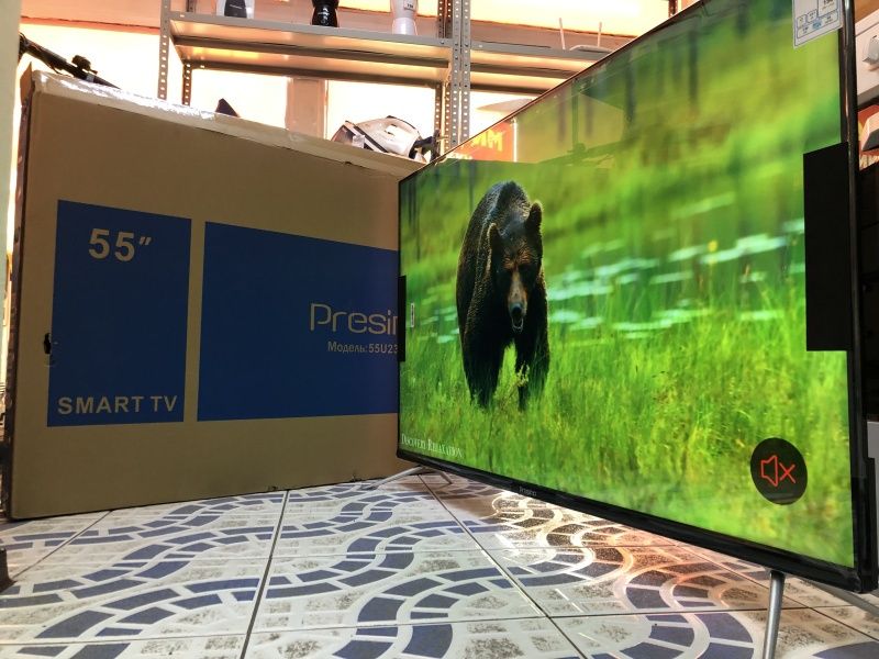 PS4 Pro + Smart TV, 55" + 2 шт. Геймпад