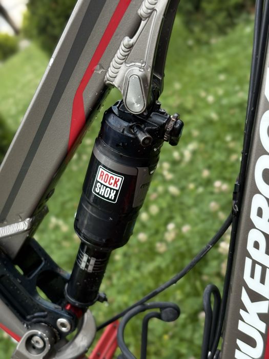 Bicicleta Mtb Nukeproof AM-275 seria MEGA
