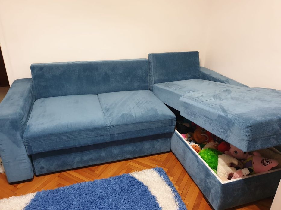 Vând colțar extensibil albastru