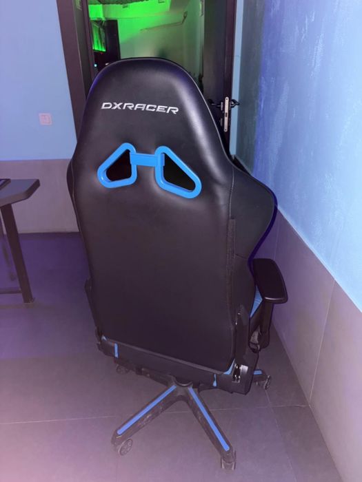 Продам компьютерные кресла DX Racer Gladiator