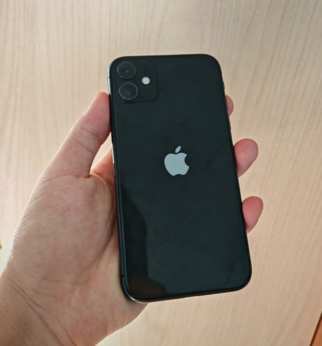 iPhone 11 черный