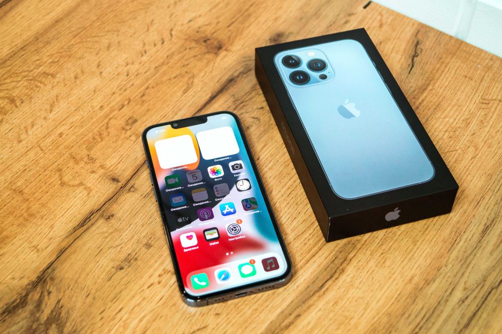 iPhone 13 Pro  256Gb Sierra Blue Гарантия  Магазин Red Geek