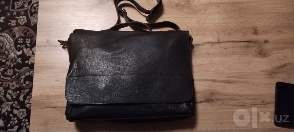 Продам кожаный портфель Kanishka кожа 100%