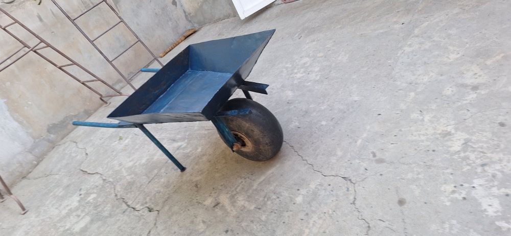 Тачка для строительства