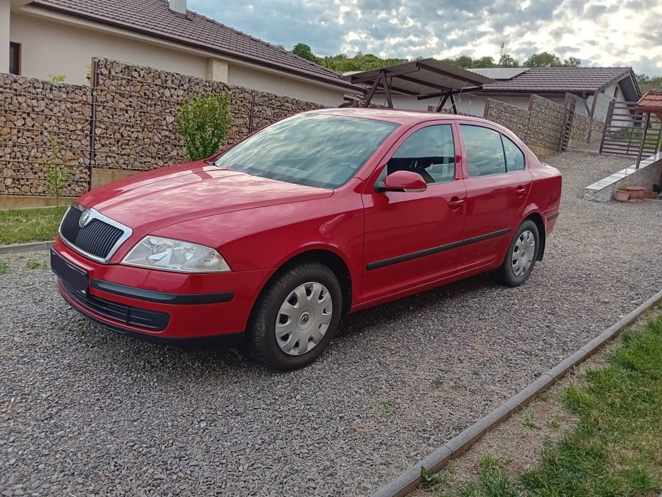 Vand Skoda Octavia 2,  benzina