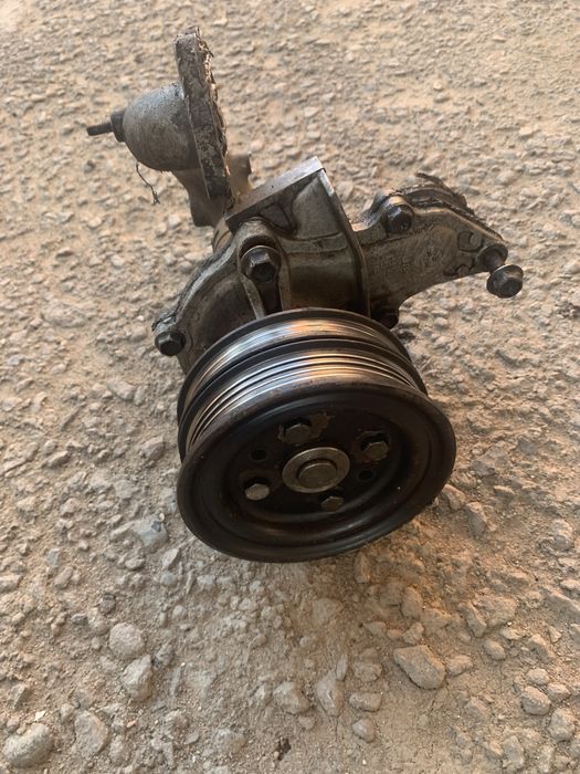 Карина Е двигатель на запчасти 1.8