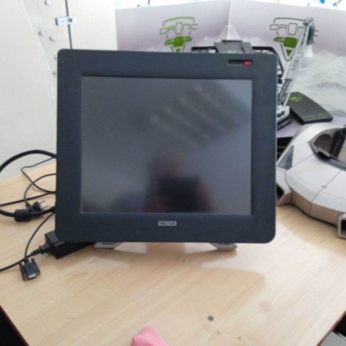Таблет WACOM PL-800