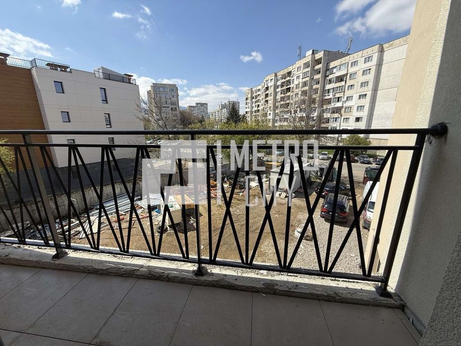 Продава се Двустаен апартамент в София, Младост 3 - 66 кв.м за 2258 €/кв.м - Снимка #3