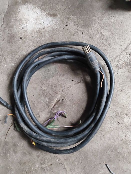 Кабели за извънбордови двигатели Меркури и Ямаха