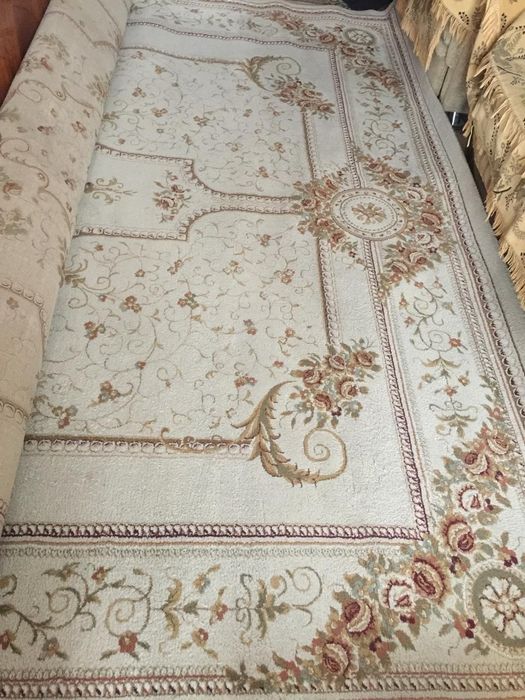 Продаётся:Ковёр 3х 5