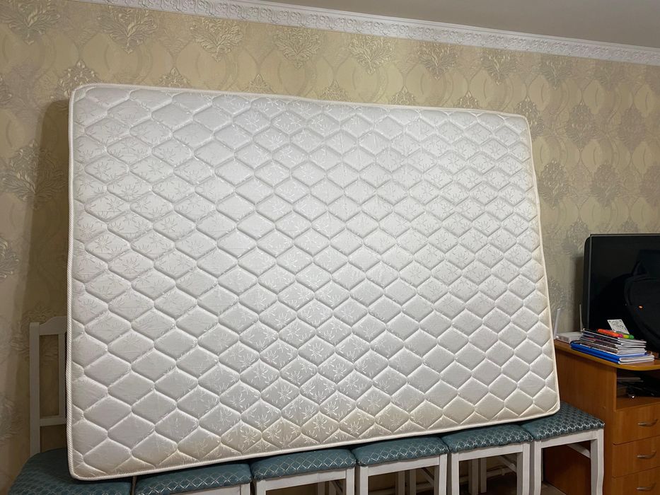 Матрац новый 140/200