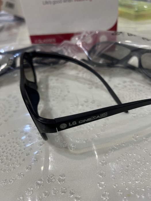 3D очки от LG телевизора