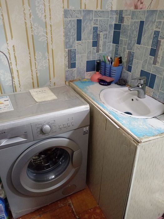 Аренда Авиясозлар3.  1 комнаты Общага