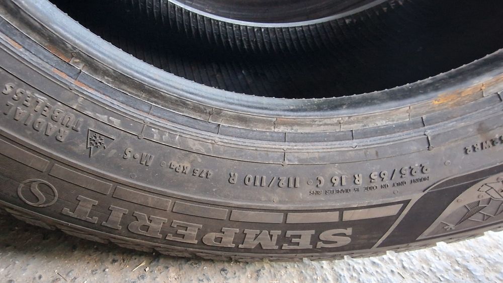 Anvelope 225/65R16C marca Semperit, M +S,DOT 2024,9 mm
