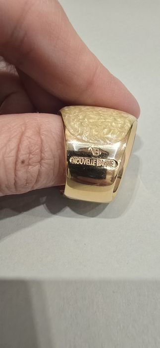 Продам кольцо Nouvele Bague