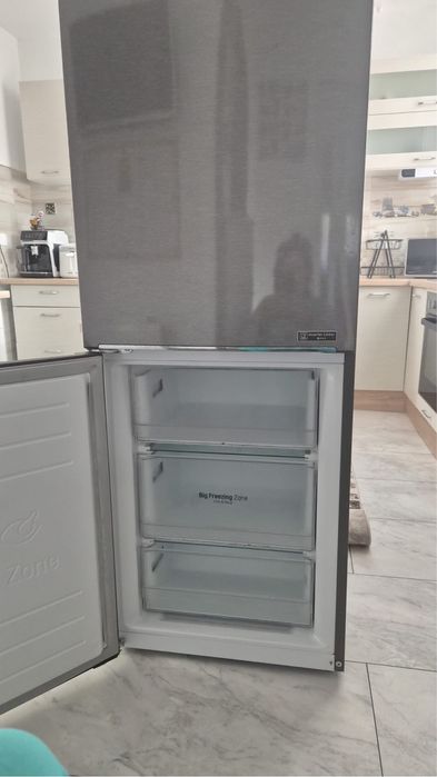 Frigider cu doua usi LG 2,06m