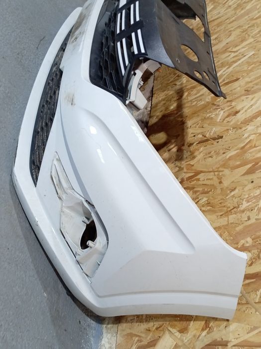 Bara fata Dacia Logan 3