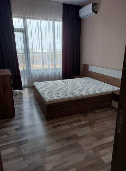 Дава се под наем Двустаен апартамент в Пловдив, Тракия - 72 кв.м за 400 € - Снимка #2