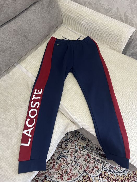 Спортивный костюм от Lacoste