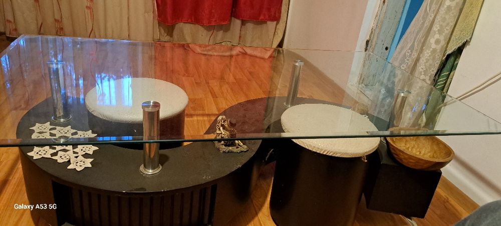 Măsuță de sticla