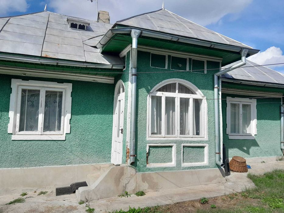 Vand casa zona centrala Stefan cel Mare (Neamt)