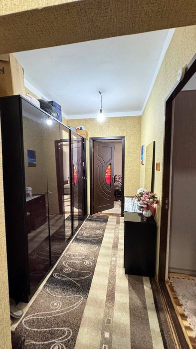 Кадешивада Уй сотилади срочна