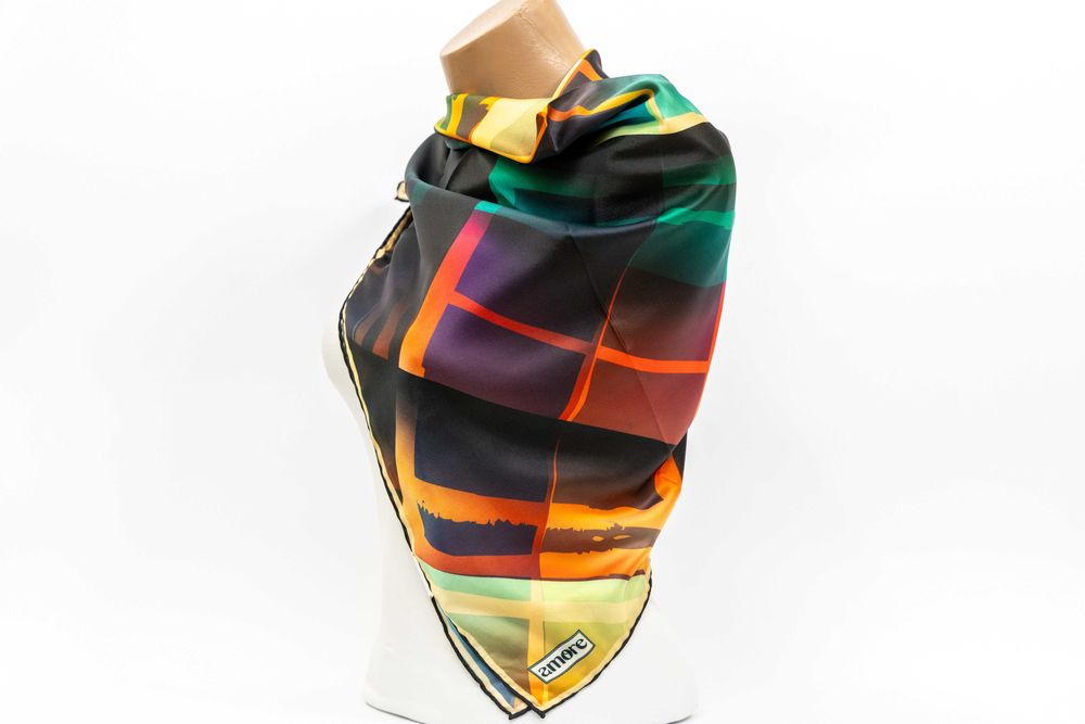 Елегантен дамски шал AMORE Donatella, 90смх90см