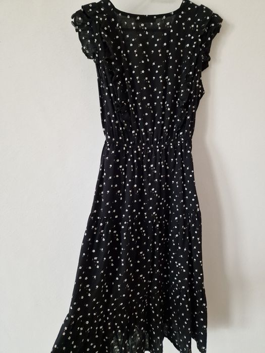 rochie neagră cu modele albe NOUĂ