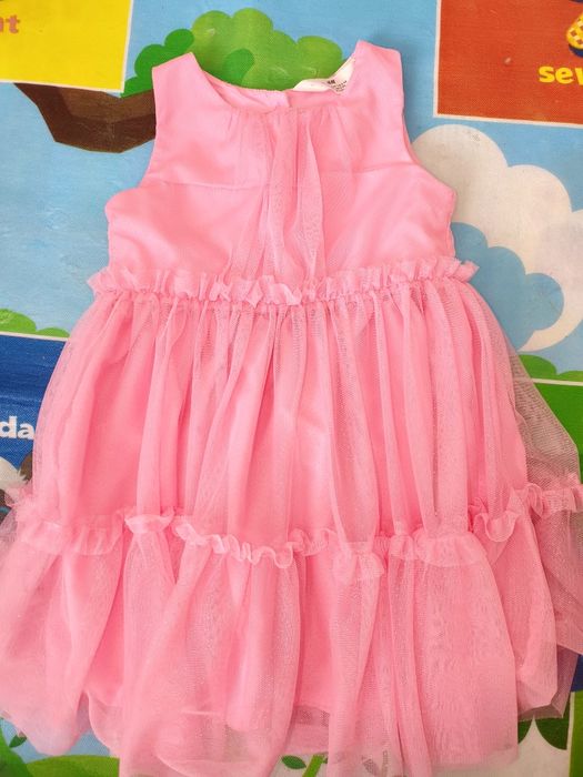 Рокля за момиче Н & М в размер 104 см