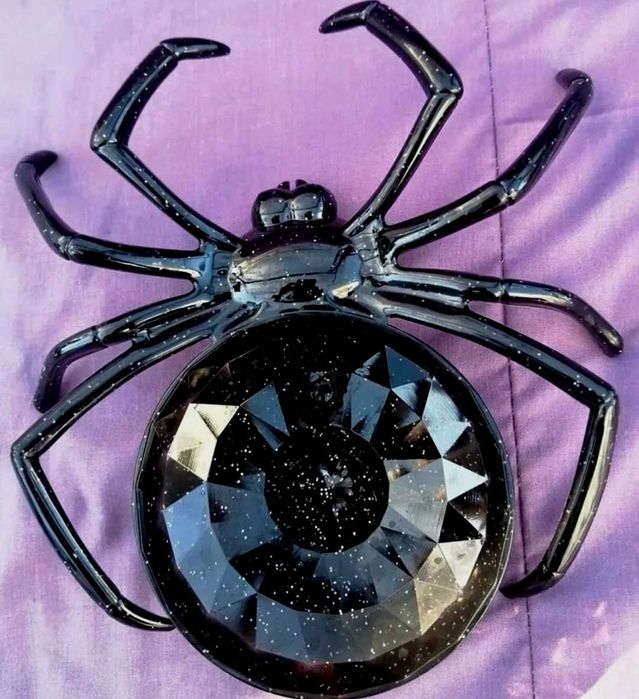 Тарелка "Паук" черная