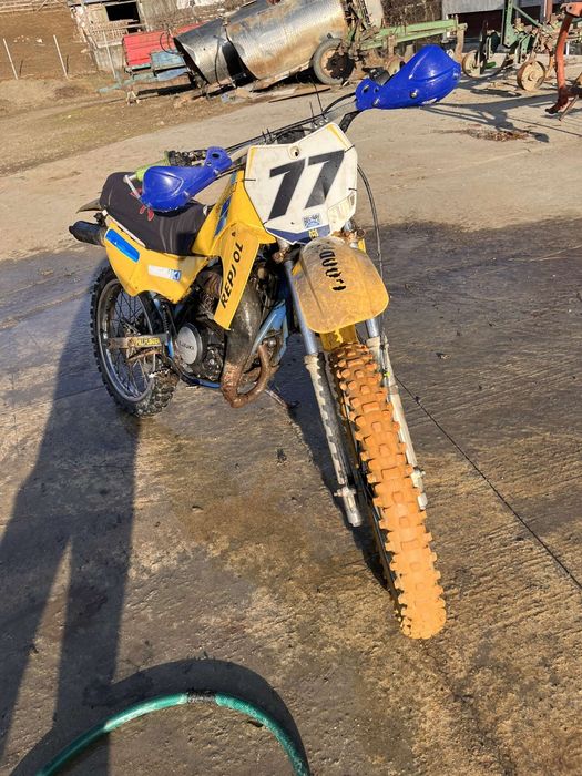 Vând Suzuki ts 80 cu power valve