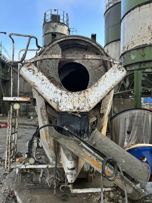 Бетон миксер Cifa 12м3