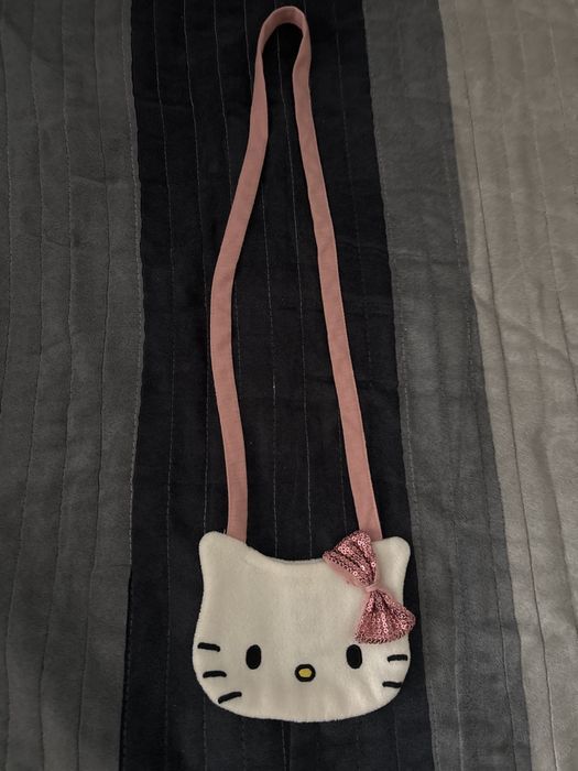 Hanorac pufos Hello Kitty- marimea 128 + gentuta