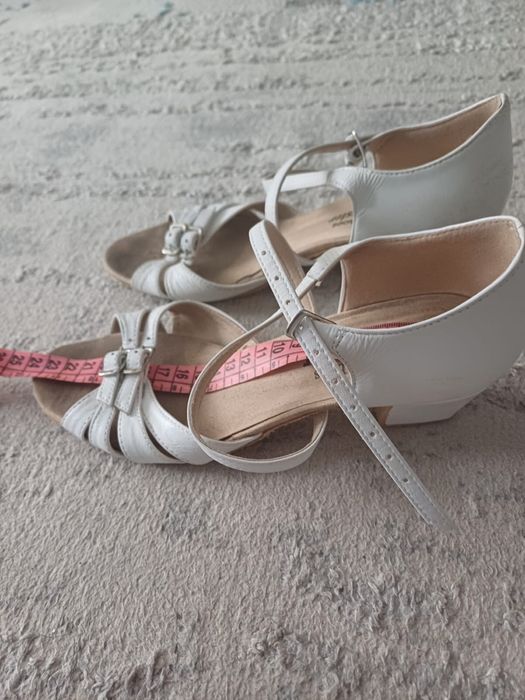 туфли бальные белые