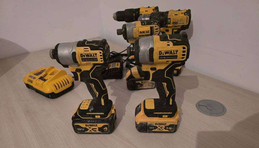 Filetante și impacturi DeWalt 18V