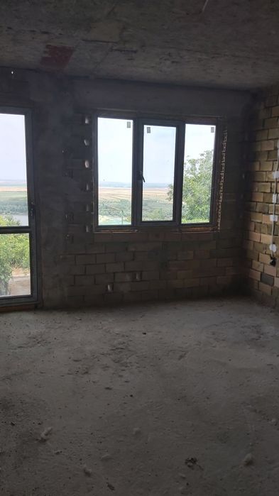 Хотел,  стаи за гости и  кафетерия