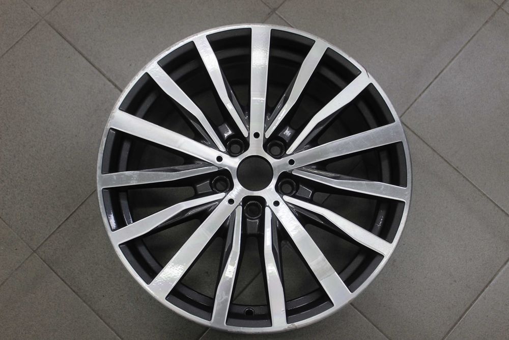 Джанта 18" BMW 1-серия (F40), 2-серия (F44)