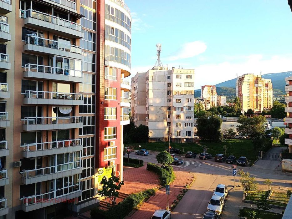 Дава се под наем Едностаен апартамент в София, Младост 4 - 40 кв.м за 459.65 € - Снимка #13