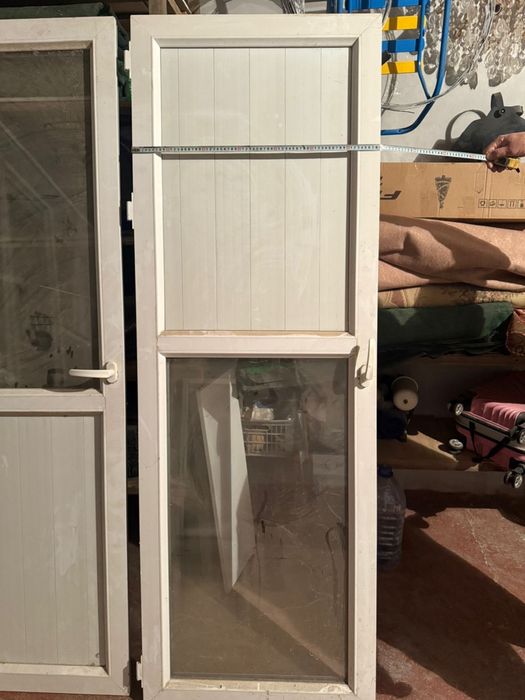 Продается пластиковые окна двери